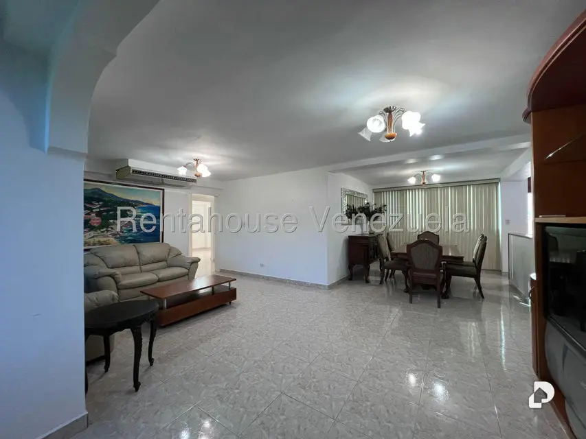 Apartamento en Urbanización Andrés Bello, Maracay – 8