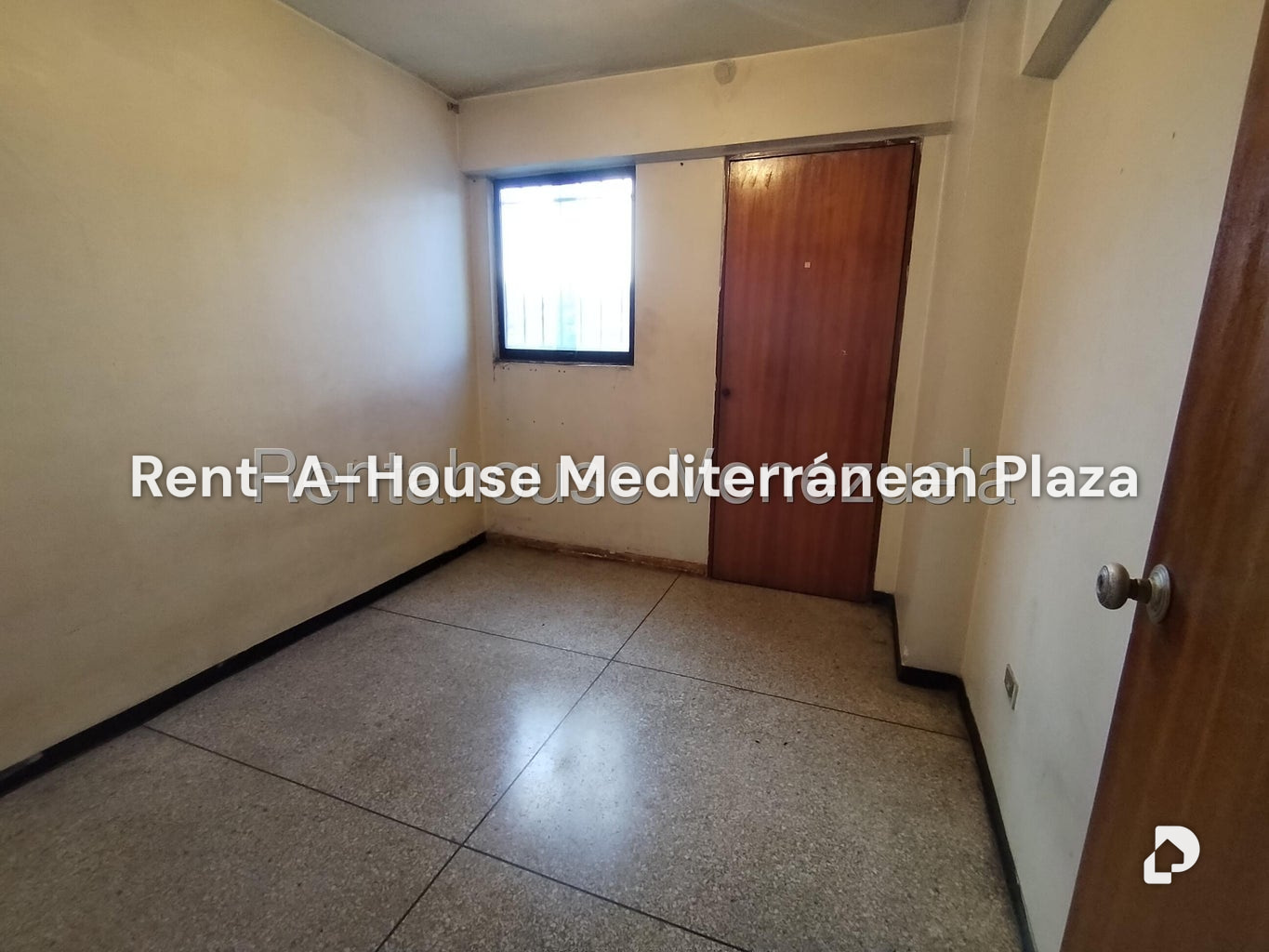 Apartamento en Avenida Lara, Valencia – 12