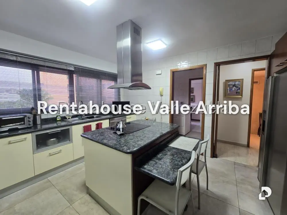 Apartamento en Campo Alegre, Caracas – 11