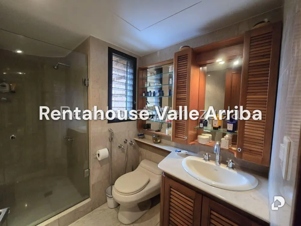 Apartamento en Campo Alegre, Caracas – 21