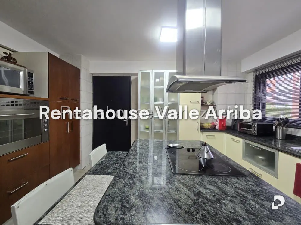 Apartamento en Campo Alegre, Caracas – 13