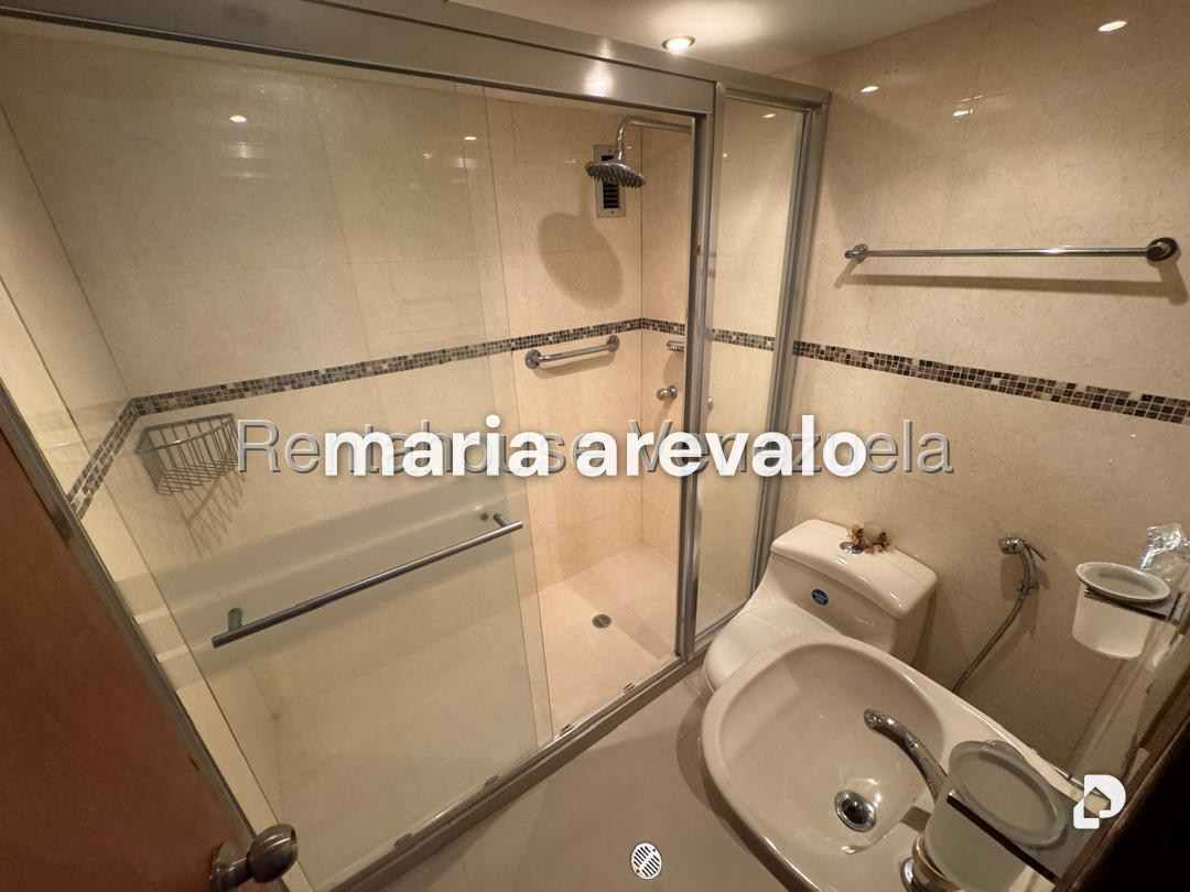 Apartment in La Rosaleda, San Antonio de Los Altos – 19