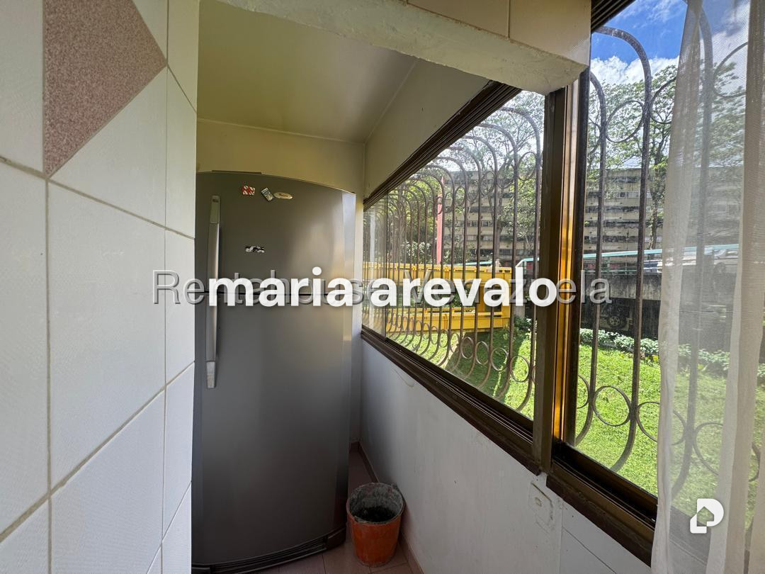 Apartment in La Rosaleda, San Antonio de Los Altos – 9