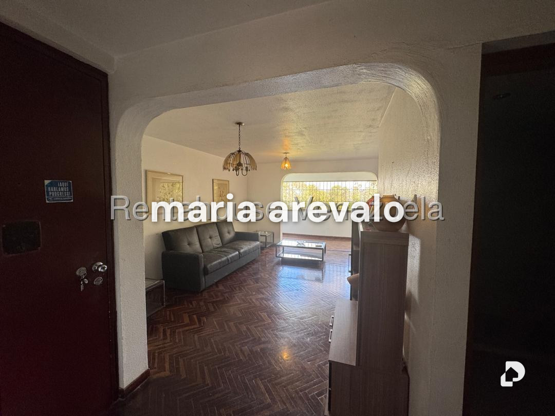 Apartment in La Rosaleda, San Antonio de Los Altos – 3