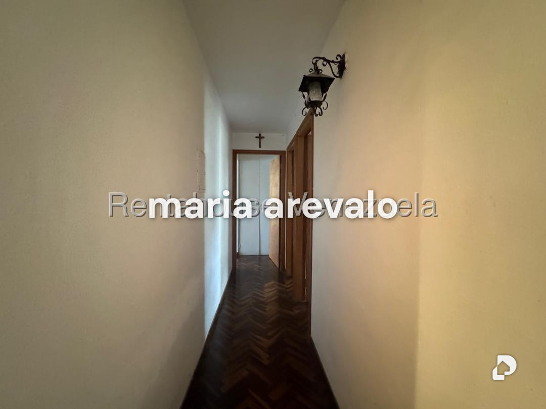 Apartment in La Rosaleda, San Antonio de Los Altos – 11