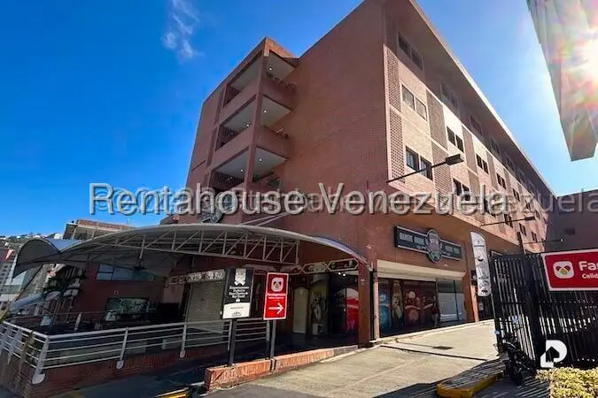 Apartamento en La Boyera, Caracas – 1
