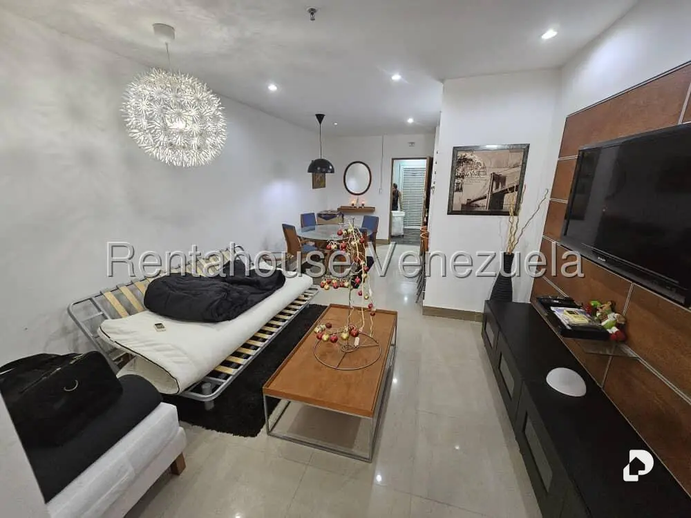 Apartamento en La Boyera, Caracas – 2
