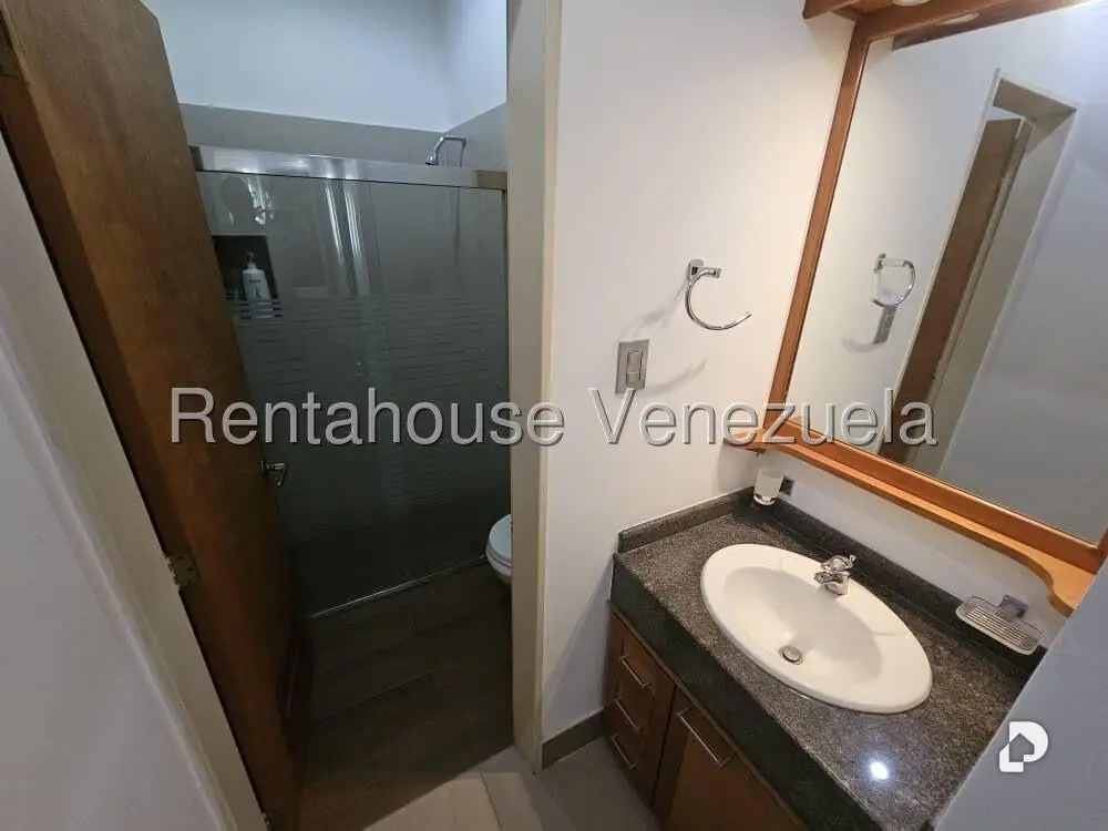 Apartamento en La Boyera, Caracas – 11