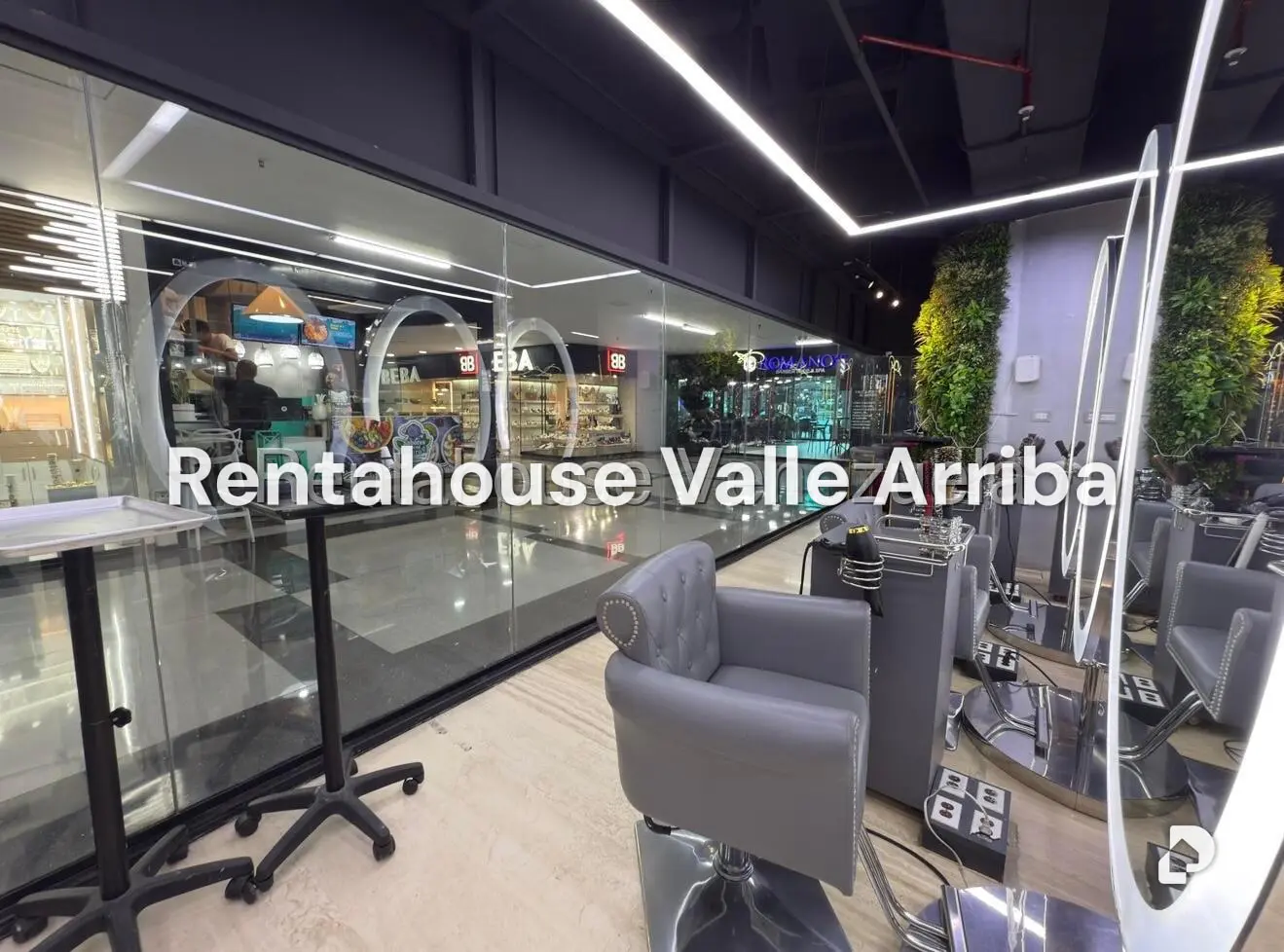 Local comercial en El Rosal, Caracas – 12