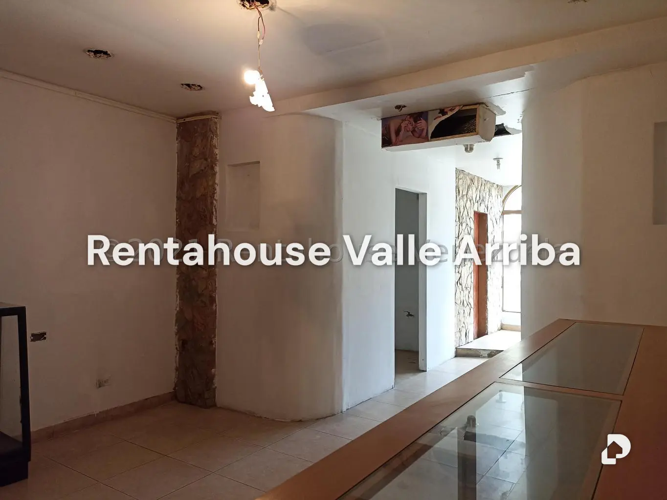 Local comercial en La Rosaleda, San Antonio de Los Altos – 10