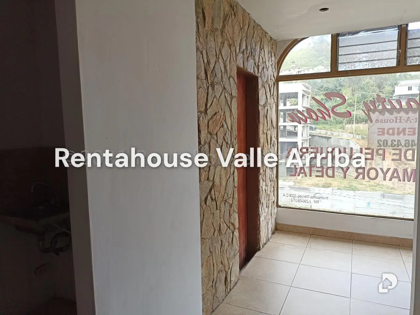 Local comercial en La Rosaleda, San Antonio de Los Altos – 12