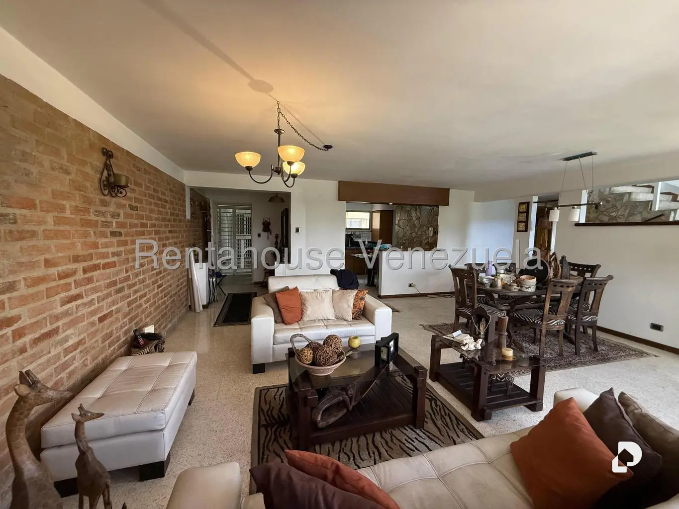 Apartamento en La Florida, Caracas – 2
