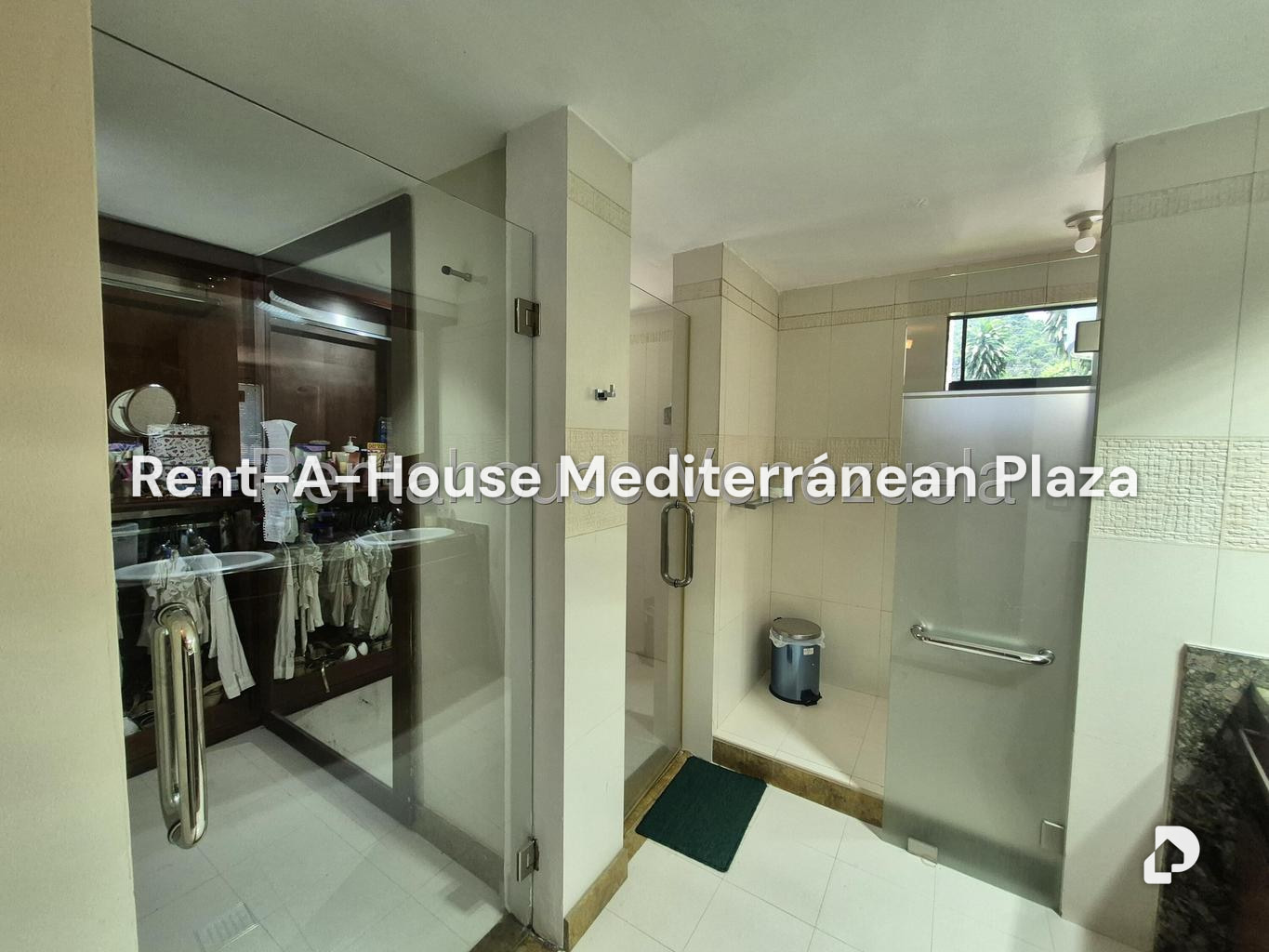 Casa en Colinas de Guataparo, Valencia – 29