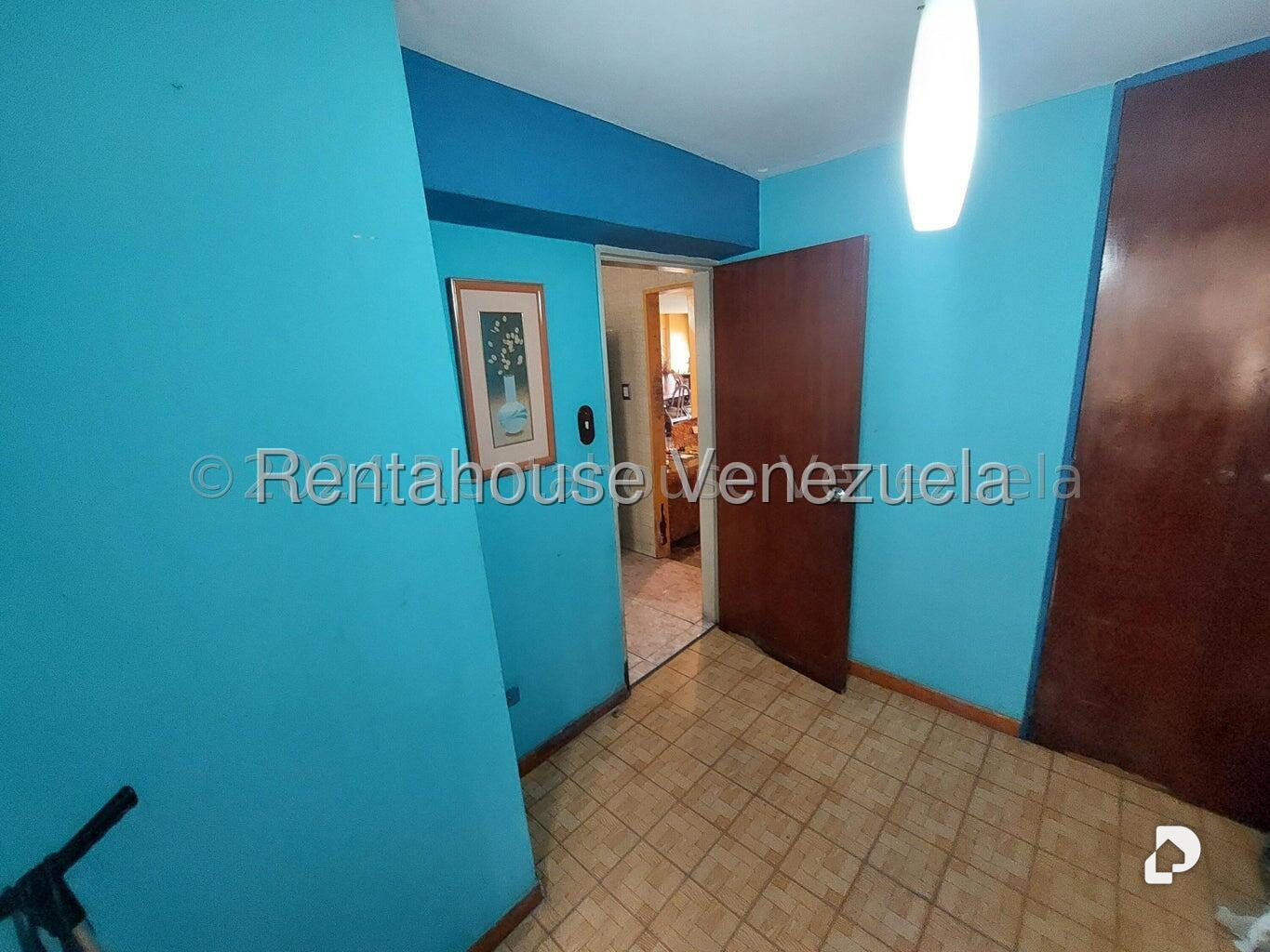 Apartamento en El Paraíso, Caracas – 14