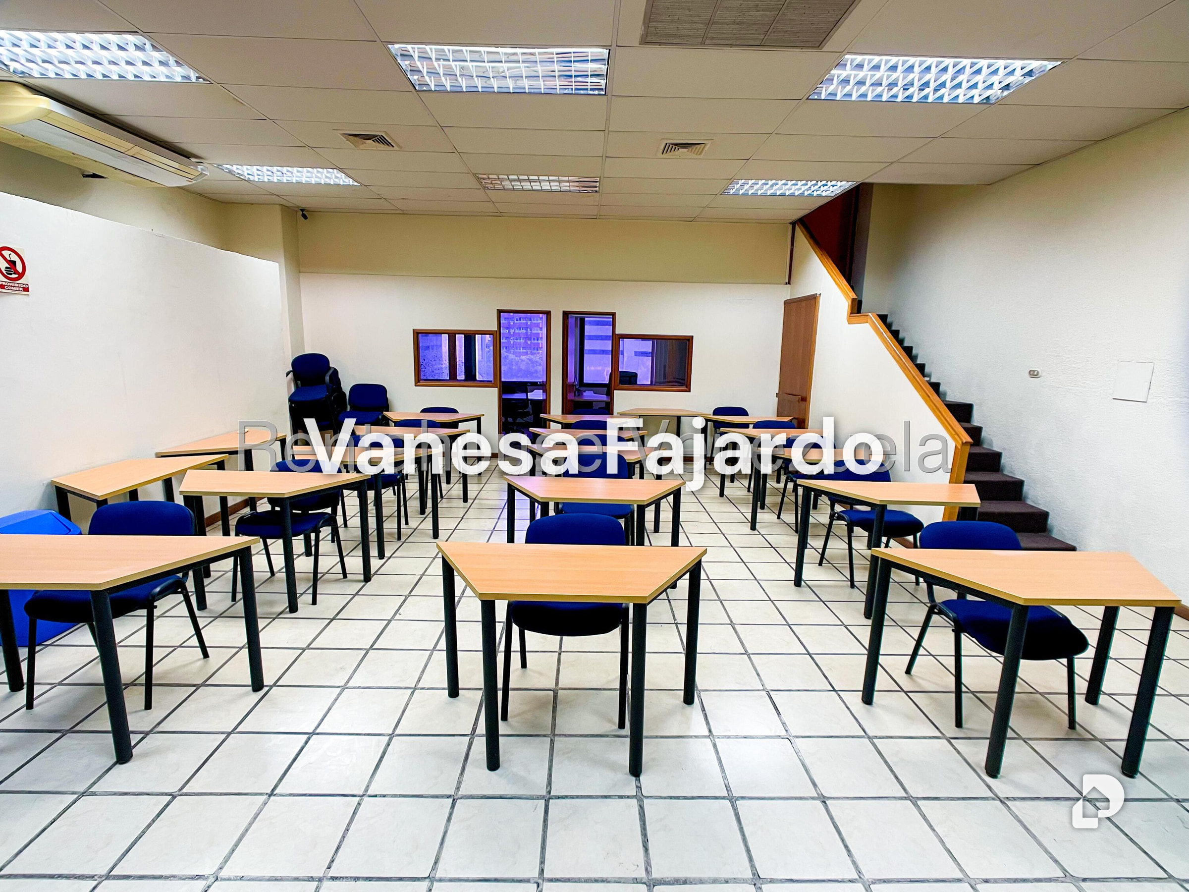 Oficina en El Rosal, Caracas – 27