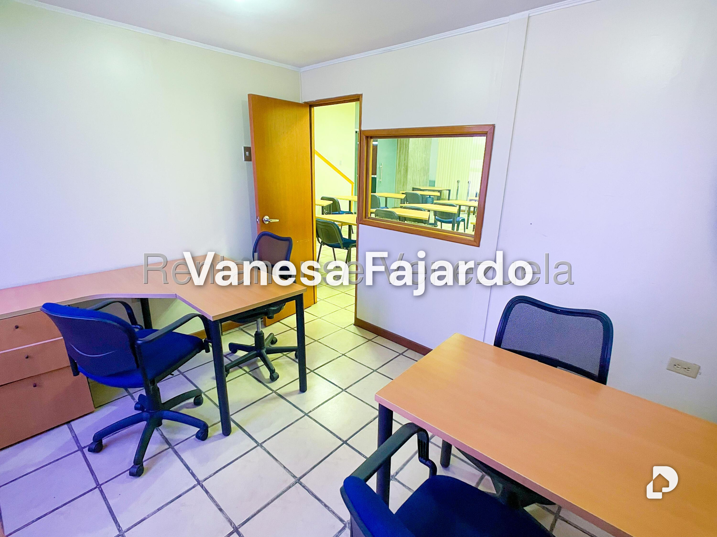 Oficina en El Rosal, Caracas – 18