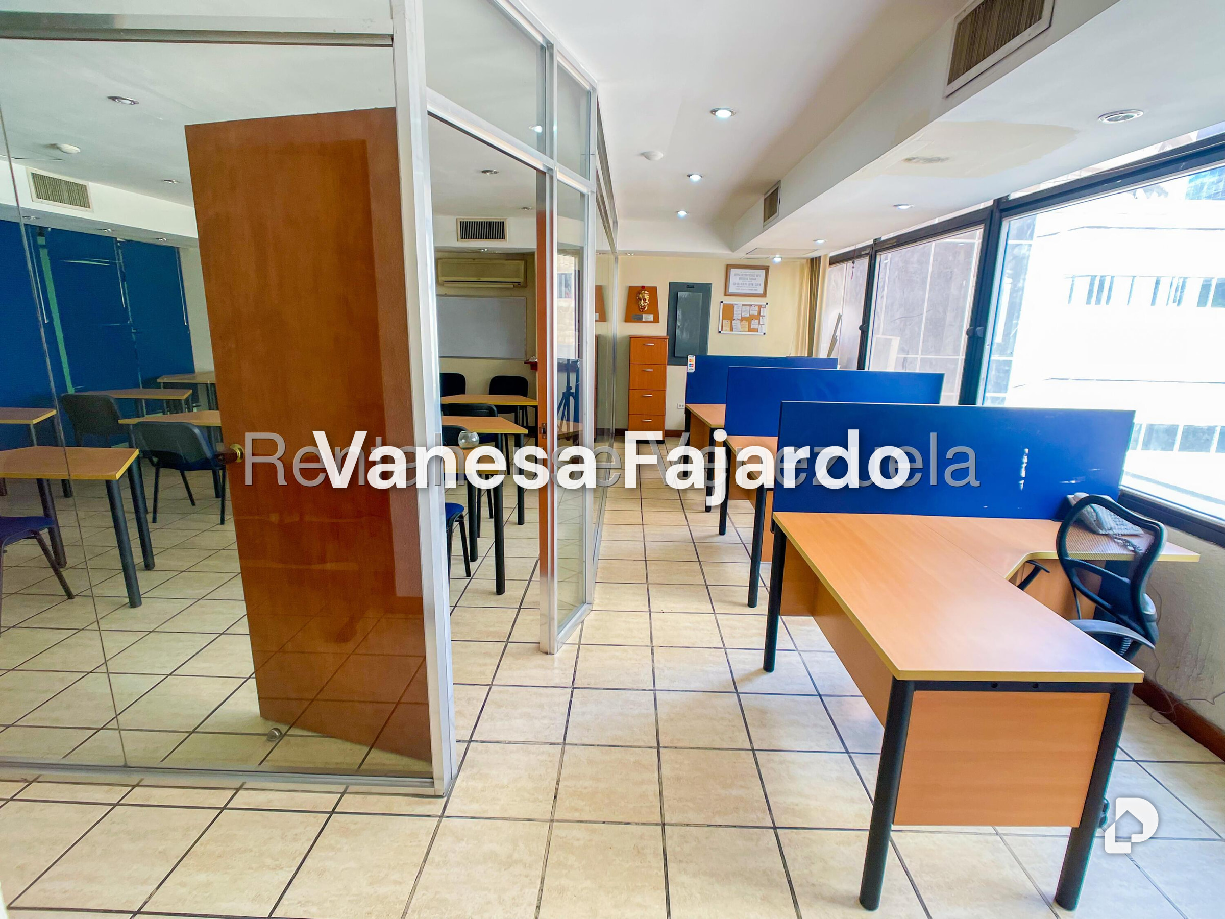 Oficina en El Rosal, Caracas – 9