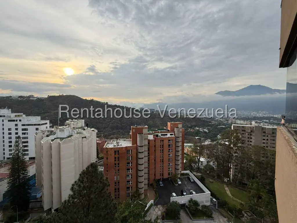 Apartment in Los Naranjos (del Cafetal), Caracas - 1