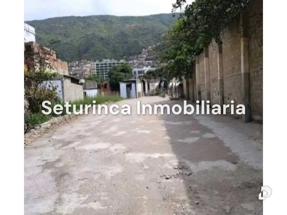 Land in Maiquetía – 6