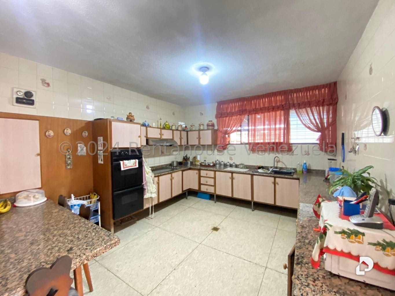 Casa en El Marqués, Caracas – 29