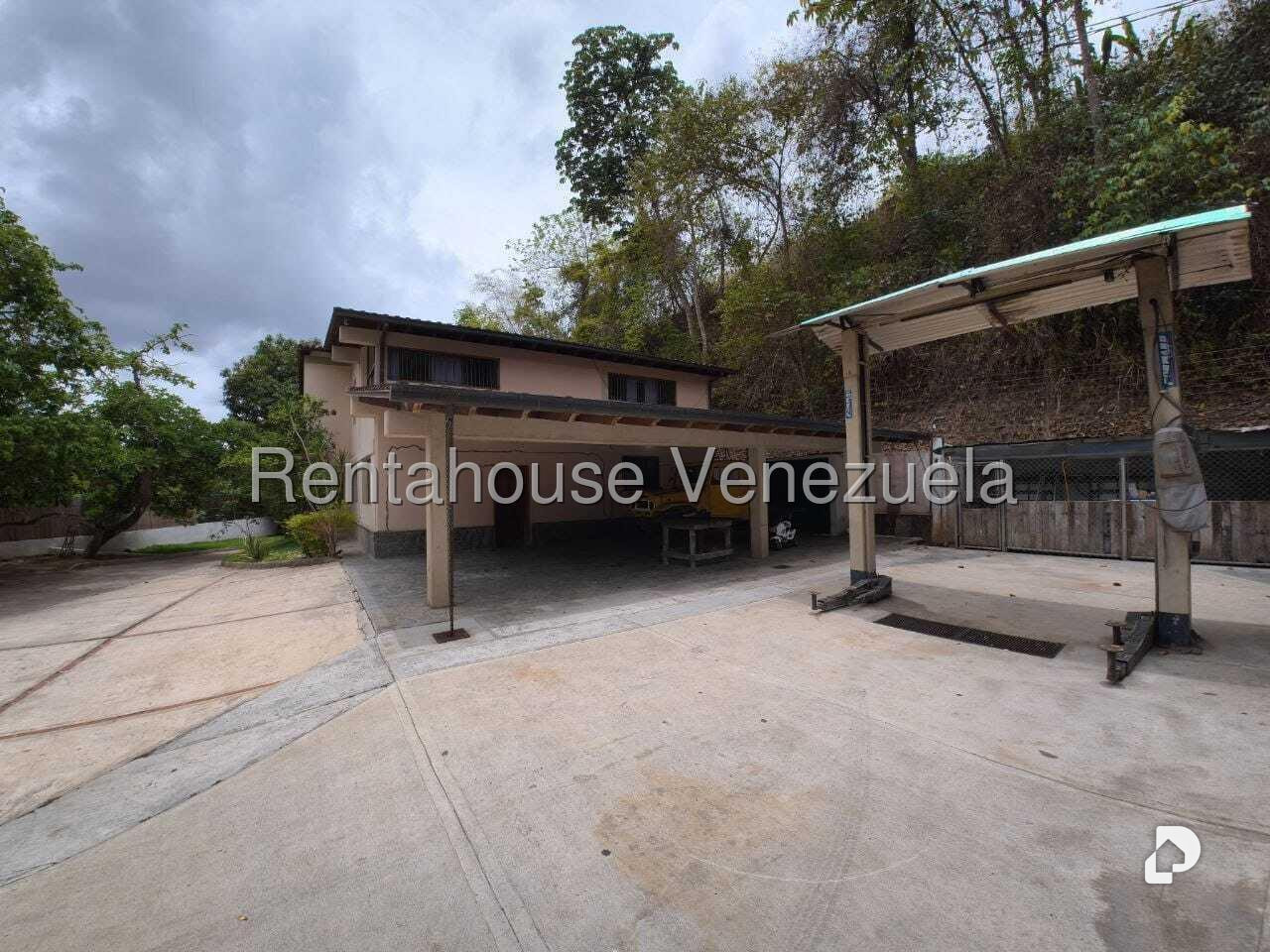 Casa en Oripoto, Caracas – 16