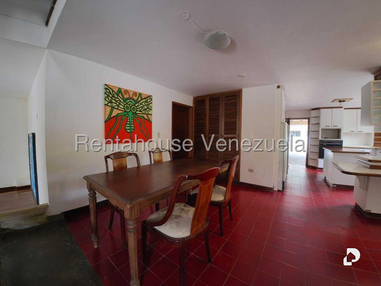 Casa en Oripoto, Caracas – 13
