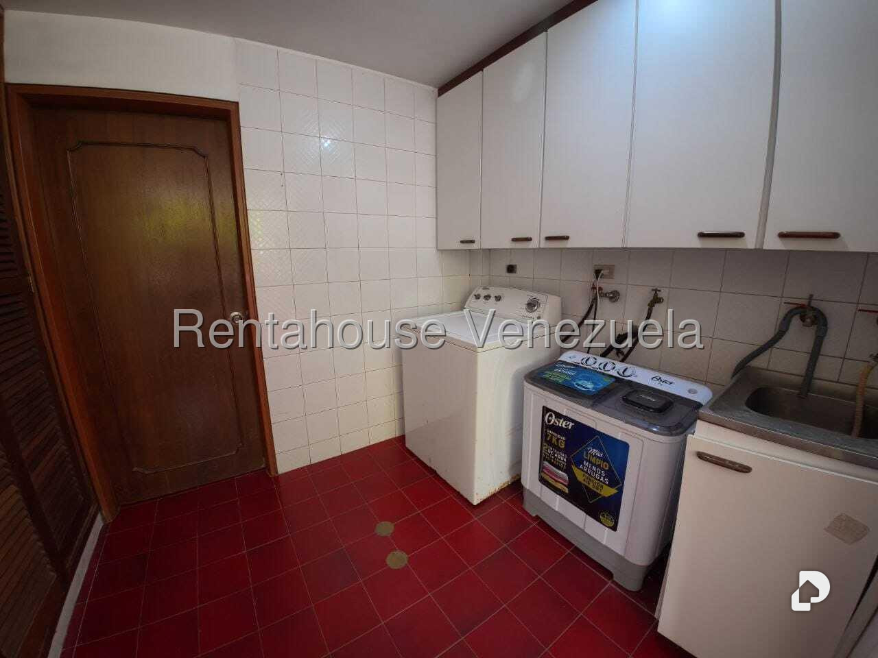 Casa en Oripoto, Caracas – 22