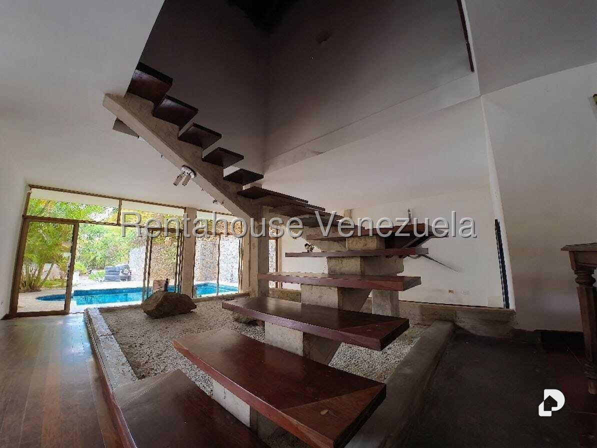 Casa en Oripoto, Caracas – 12