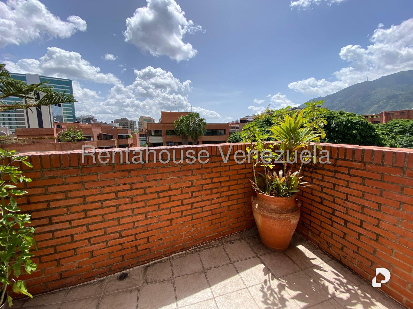 Apartamento en Campo Alegre, Caracas – 18
