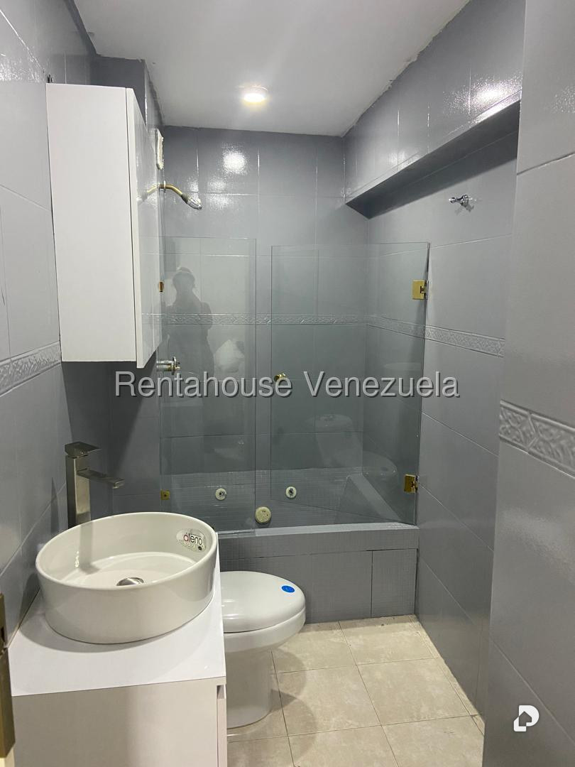 Apartamento en Santa Fe Norte, Caracas – 18
