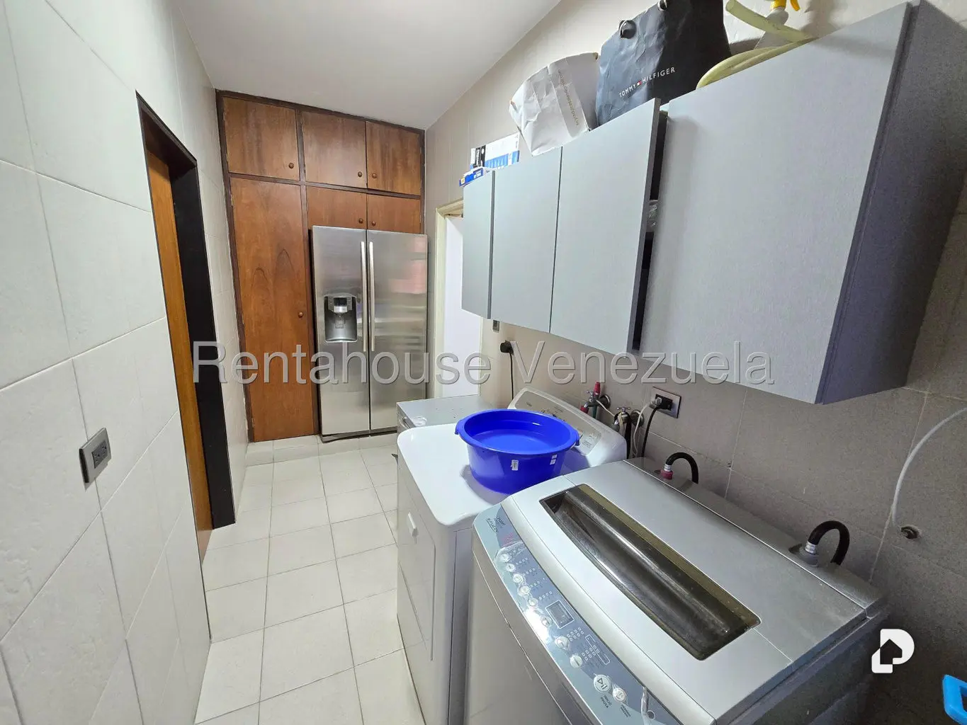 Apartamento en Campo Alegre, Caracas – 22