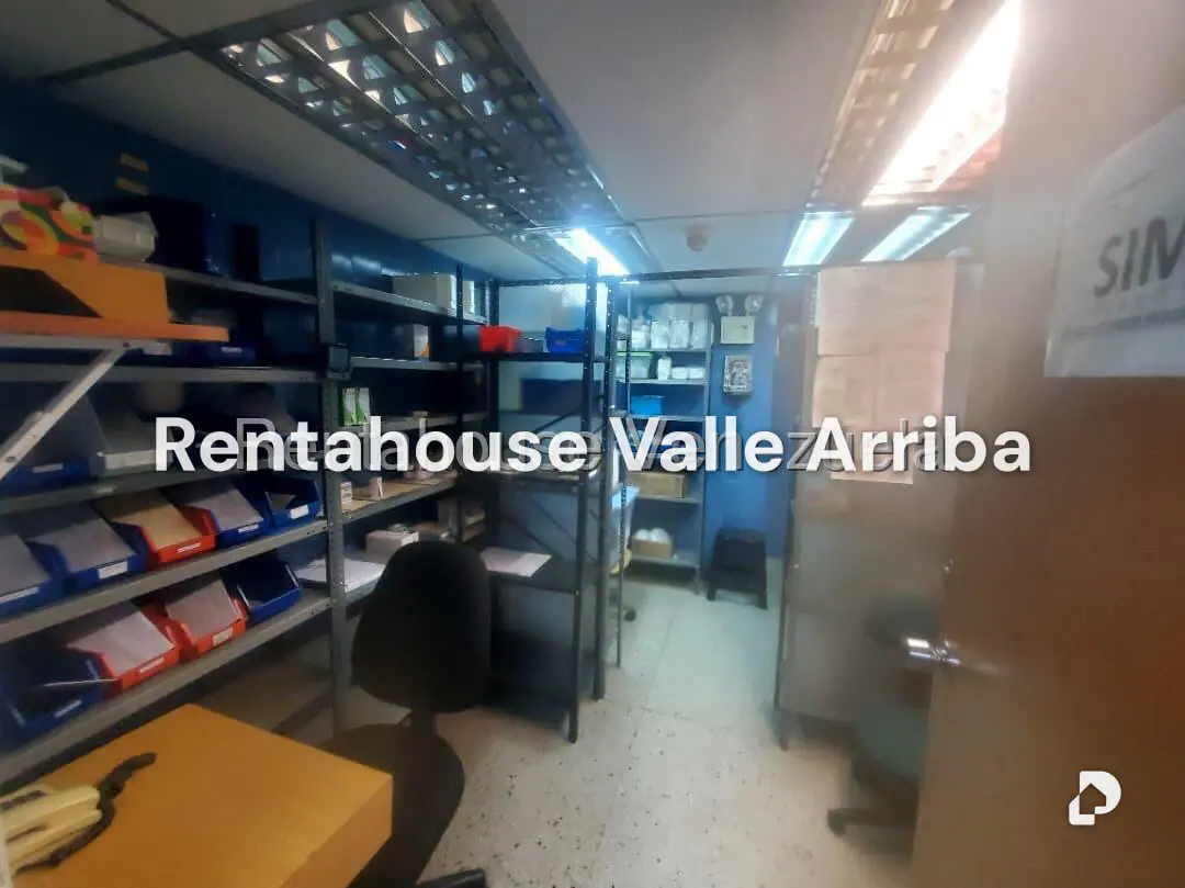 Local comercial en El Marqués, Caracas – 26
