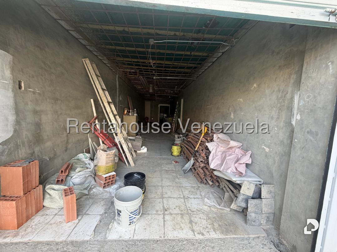 Local comercial en Santa Mónica, Caracas – 4