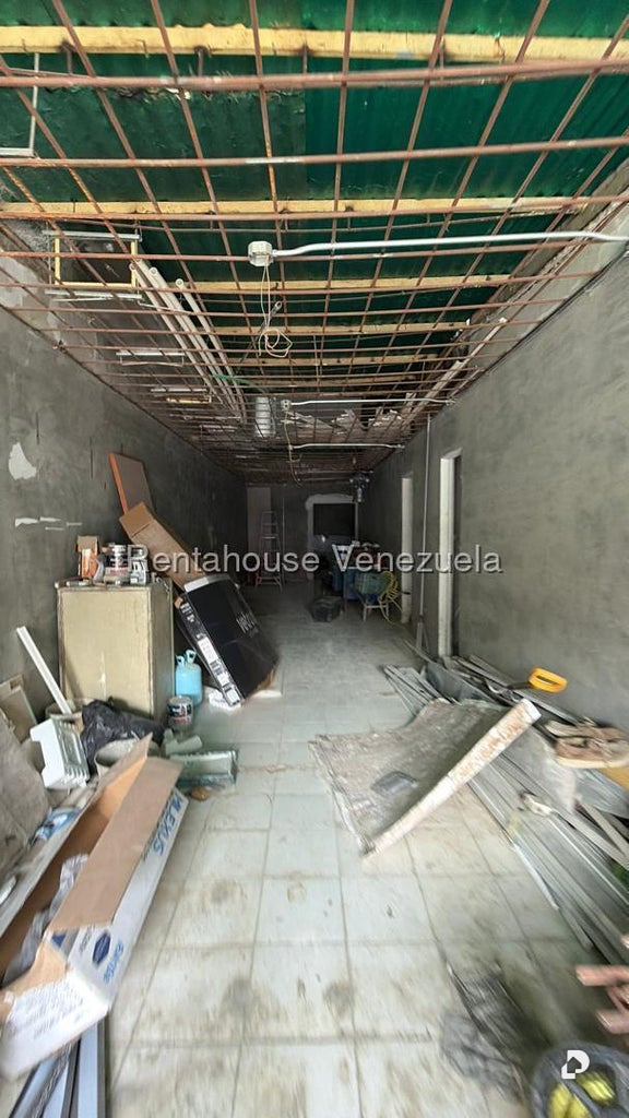 Local comercial en Santa Mónica, Caracas – 12