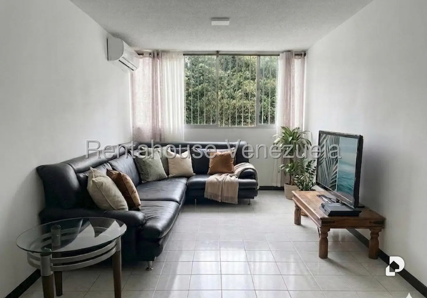 Apartamento en La Bonita, Caracas – 1