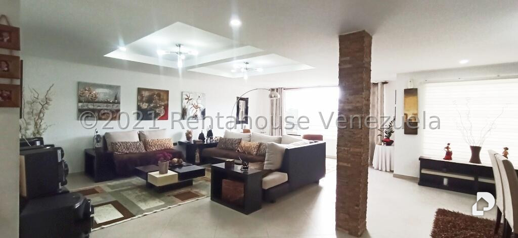 Casa en Oripoto, Caracas – 15