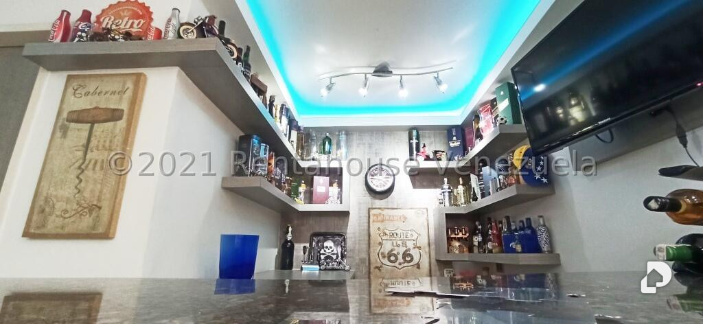 Casa en Oripoto, Caracas – 12