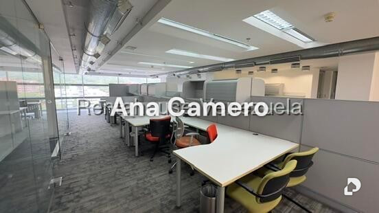 Local comercial en Los Dos Caminos, Caracas – 10