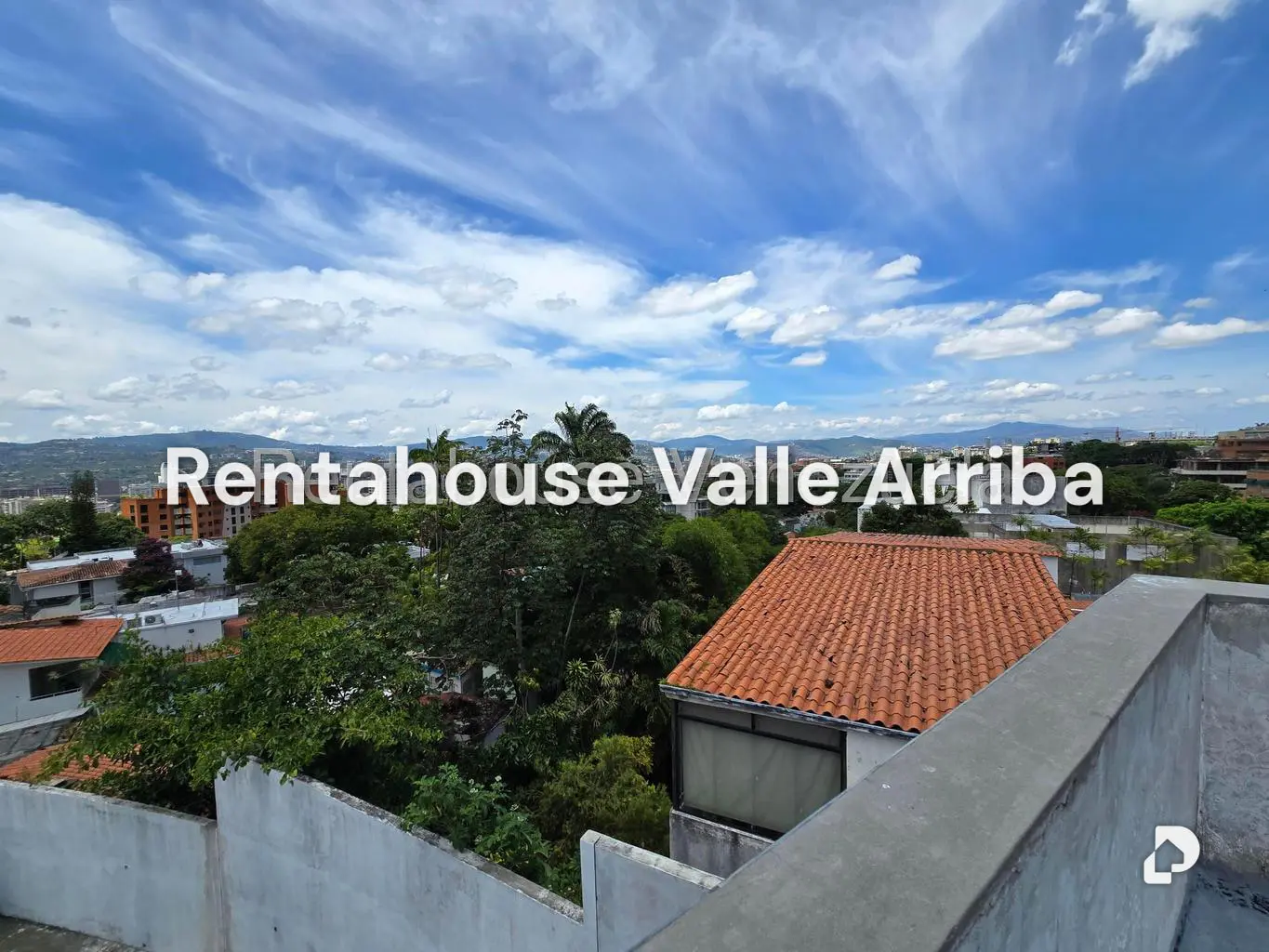 Casa en Altamira, Caracas – 21