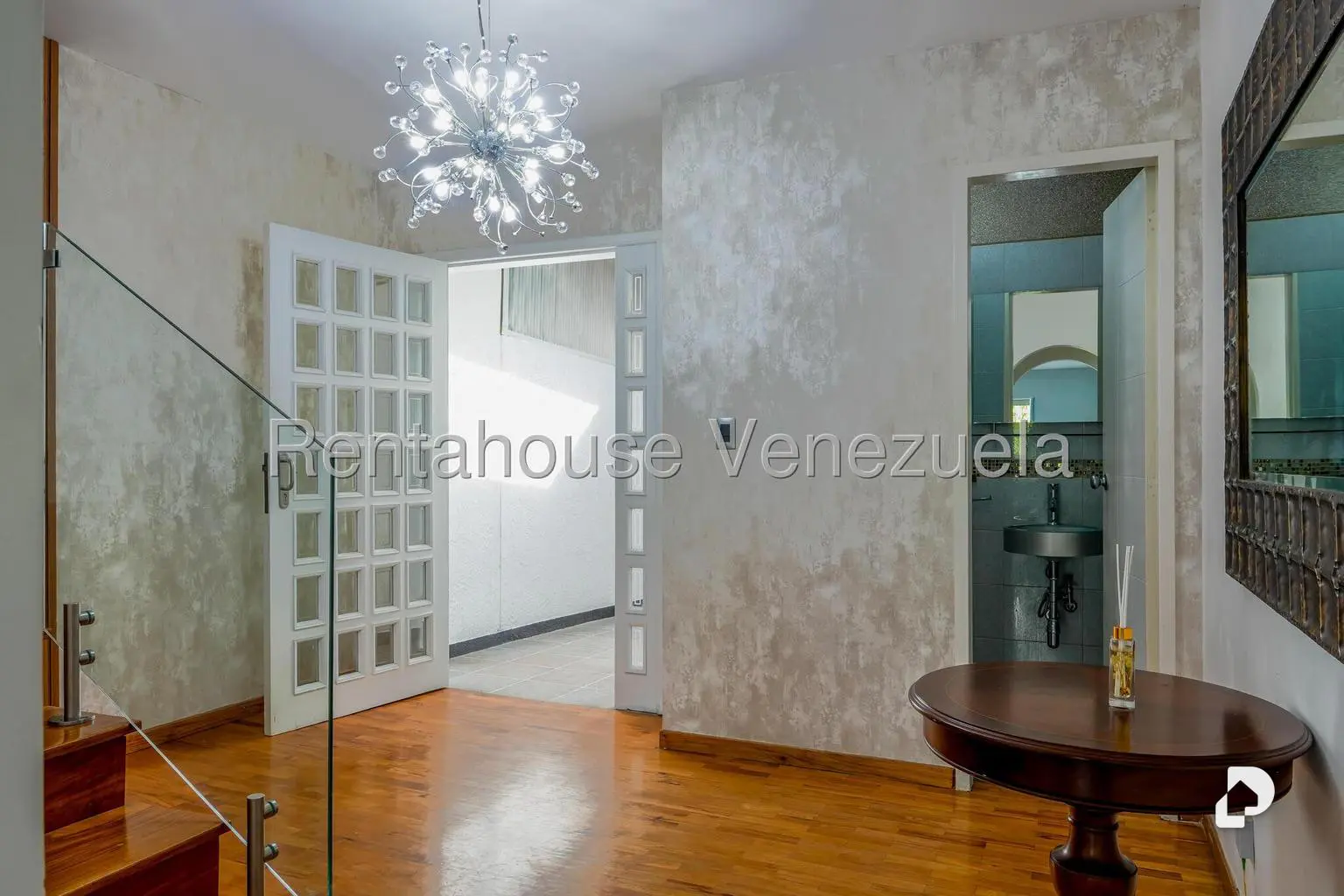 Casa en Alto Prado, Caracas – 16