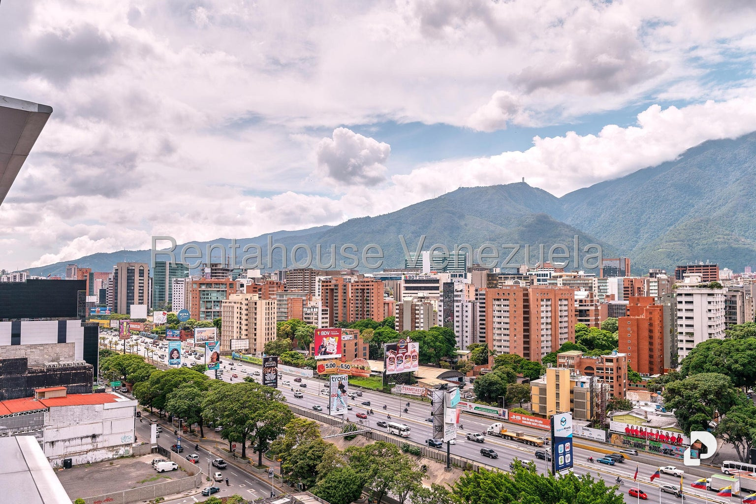 Office in Las Mercedes, Caracas – 20