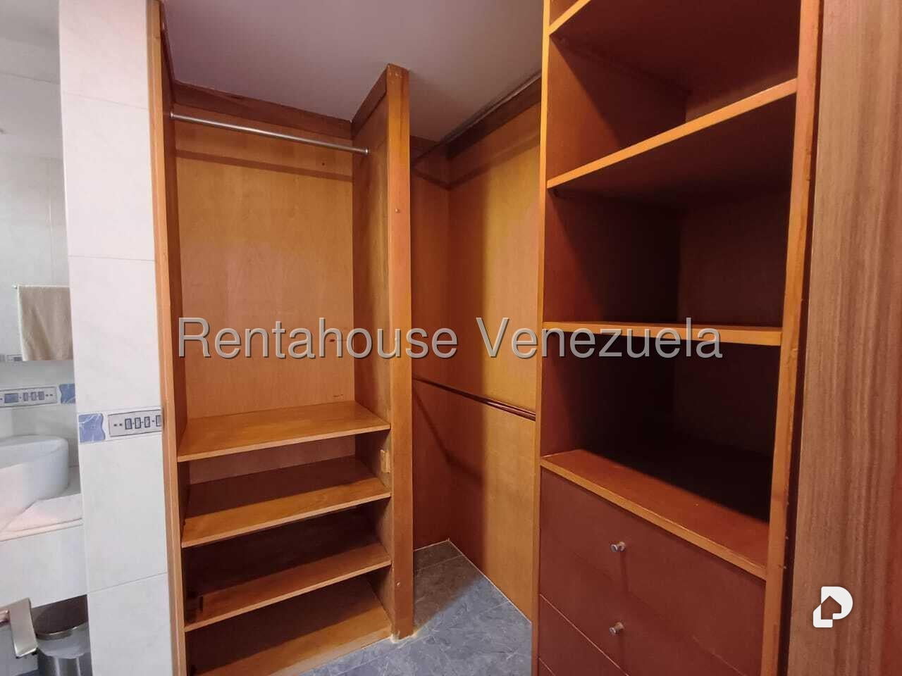 Apartamento en Lomas de La Alameda, Caracas