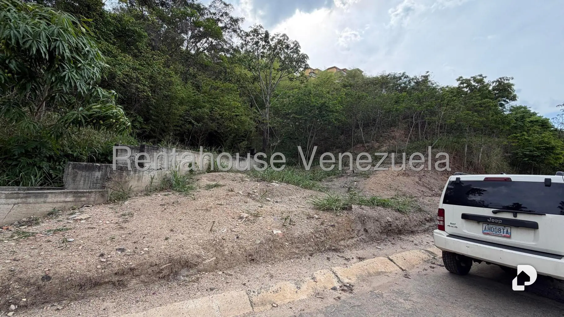 Terreno en La Trinidad, Caracas – 13
