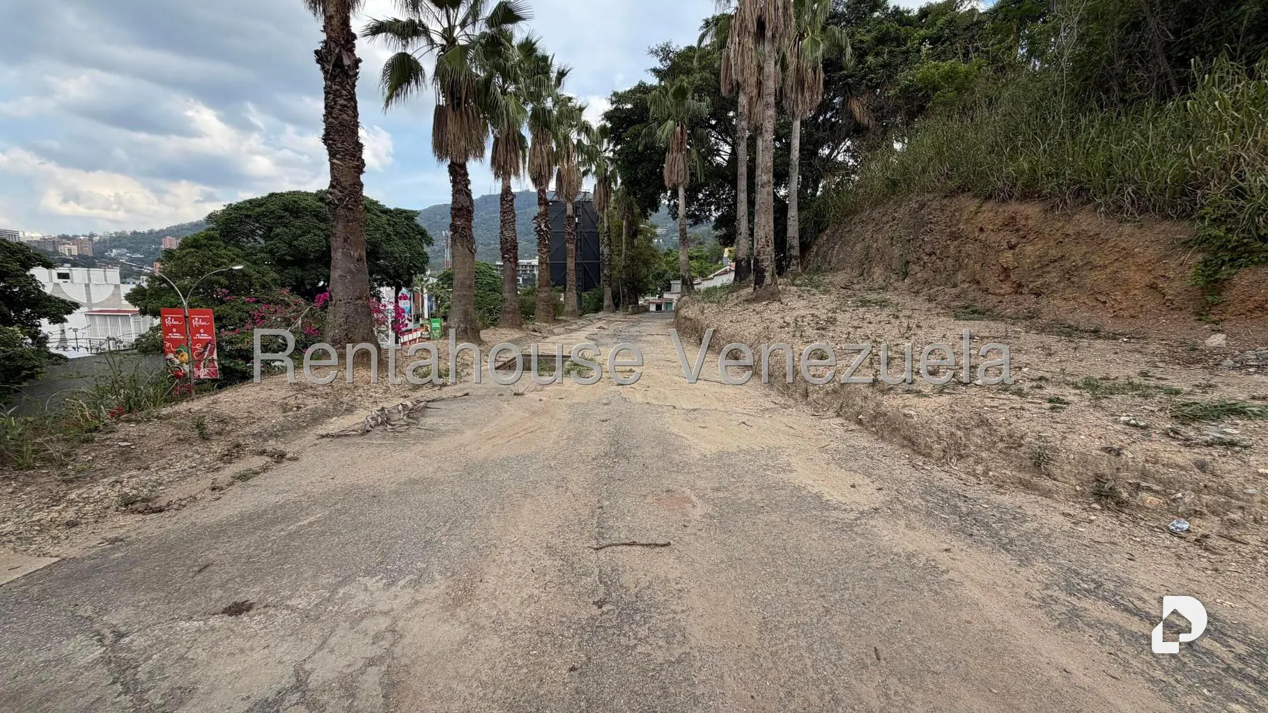 Terreno en La Trinidad, Caracas – 10