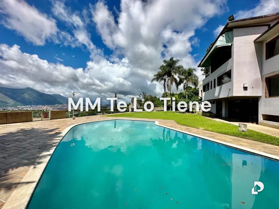 Casa en Cerro Verde, Caracas – 3