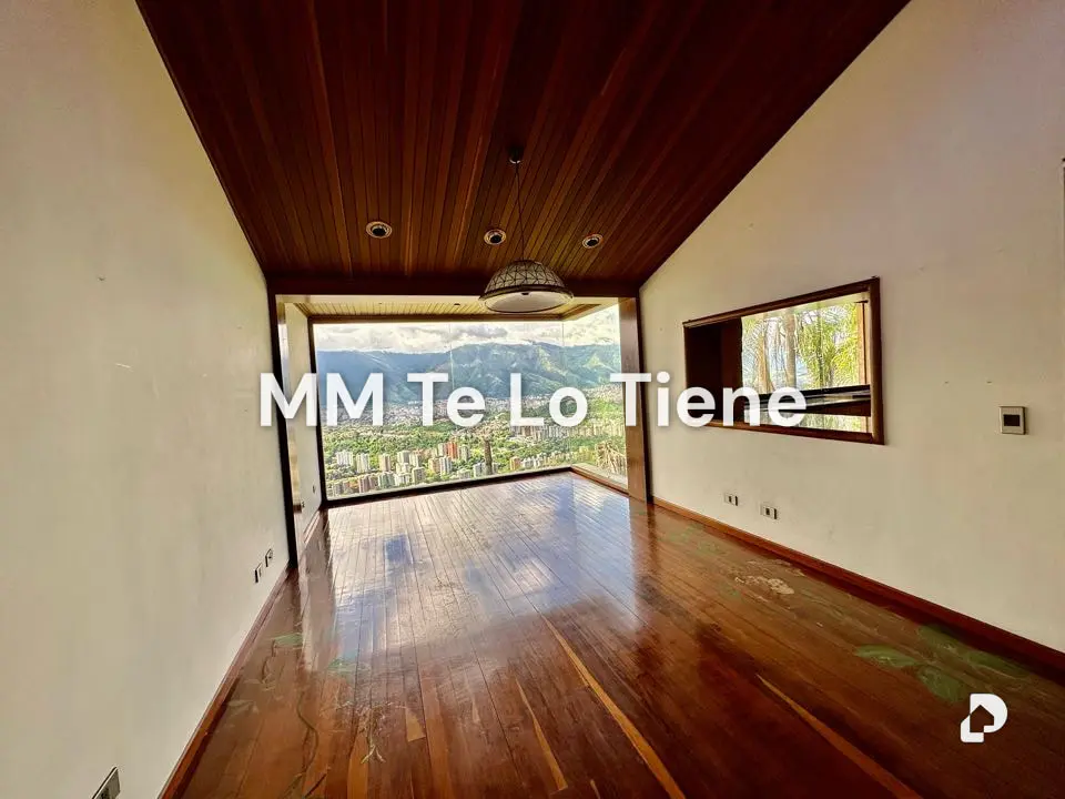 Casa en Cerro Verde, Caracas – 9