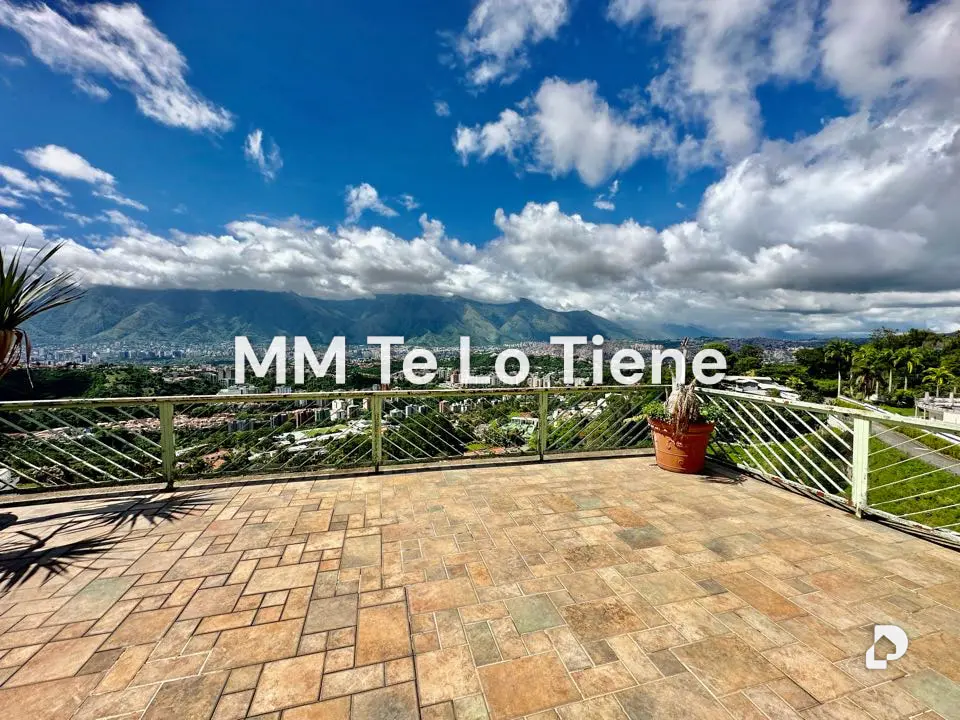 Casa en Cerro Verde, Caracas – 25