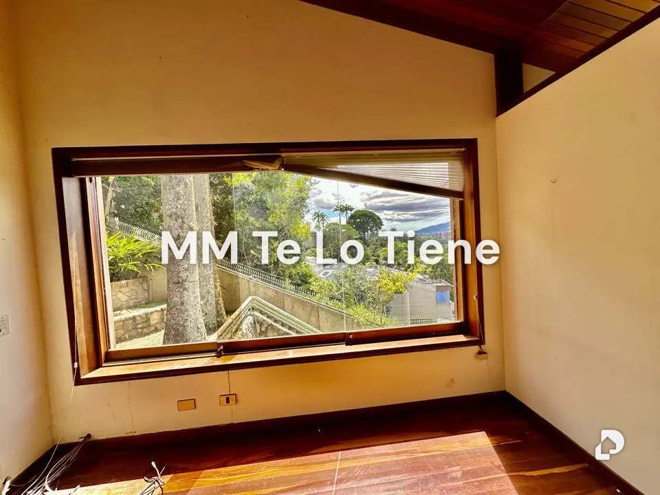 Casa en Cerro Verde, Caracas – 14
