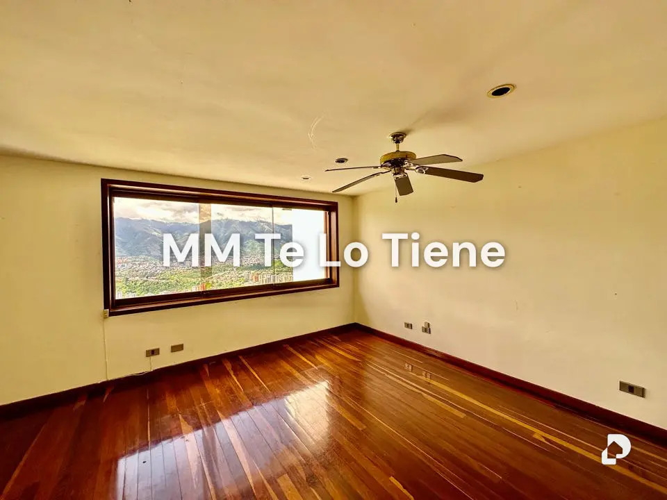 Casa en Cerro Verde, Caracas – 15