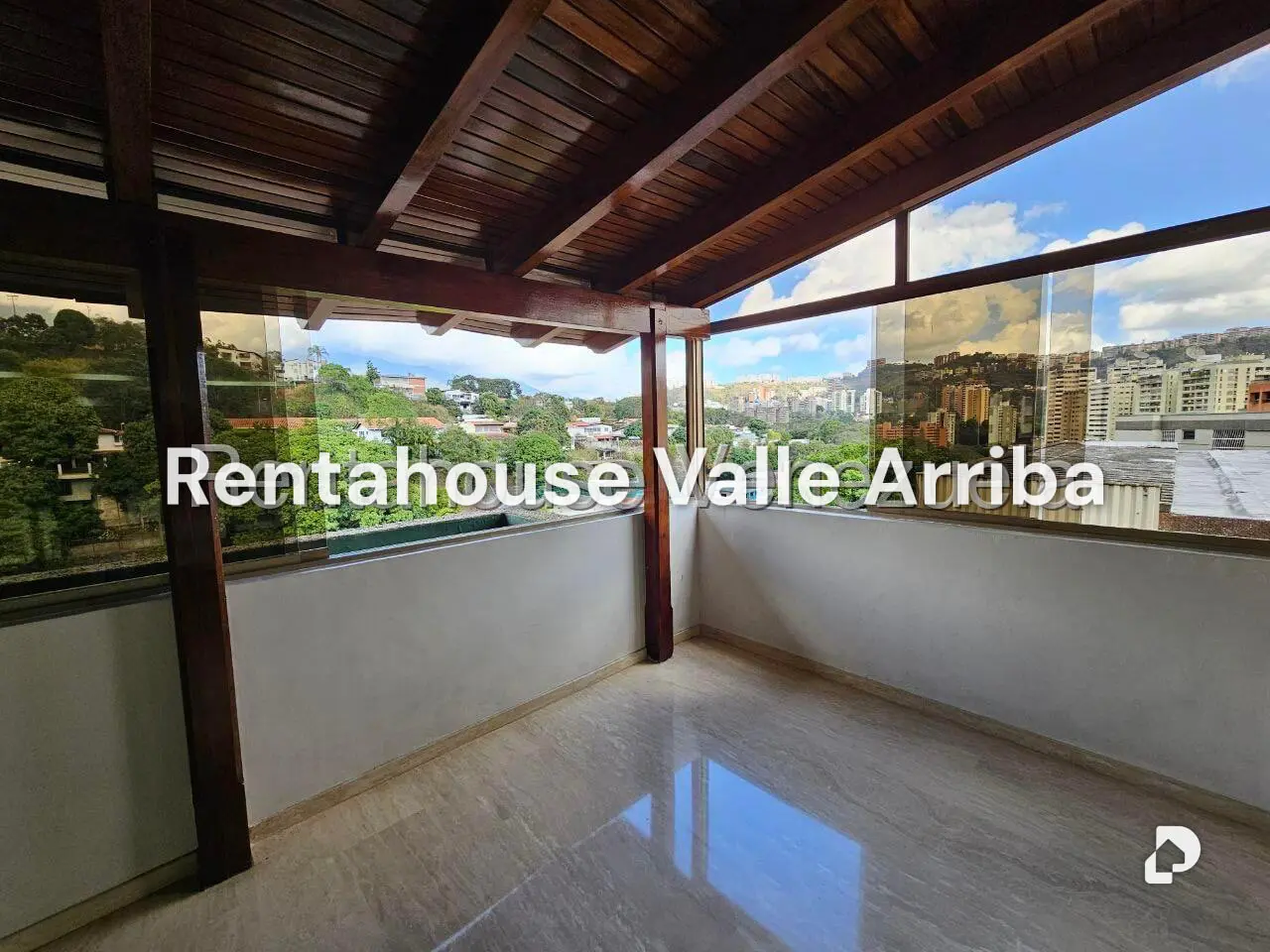 Apartamento en Santa Fe Norte, Caracas – 11